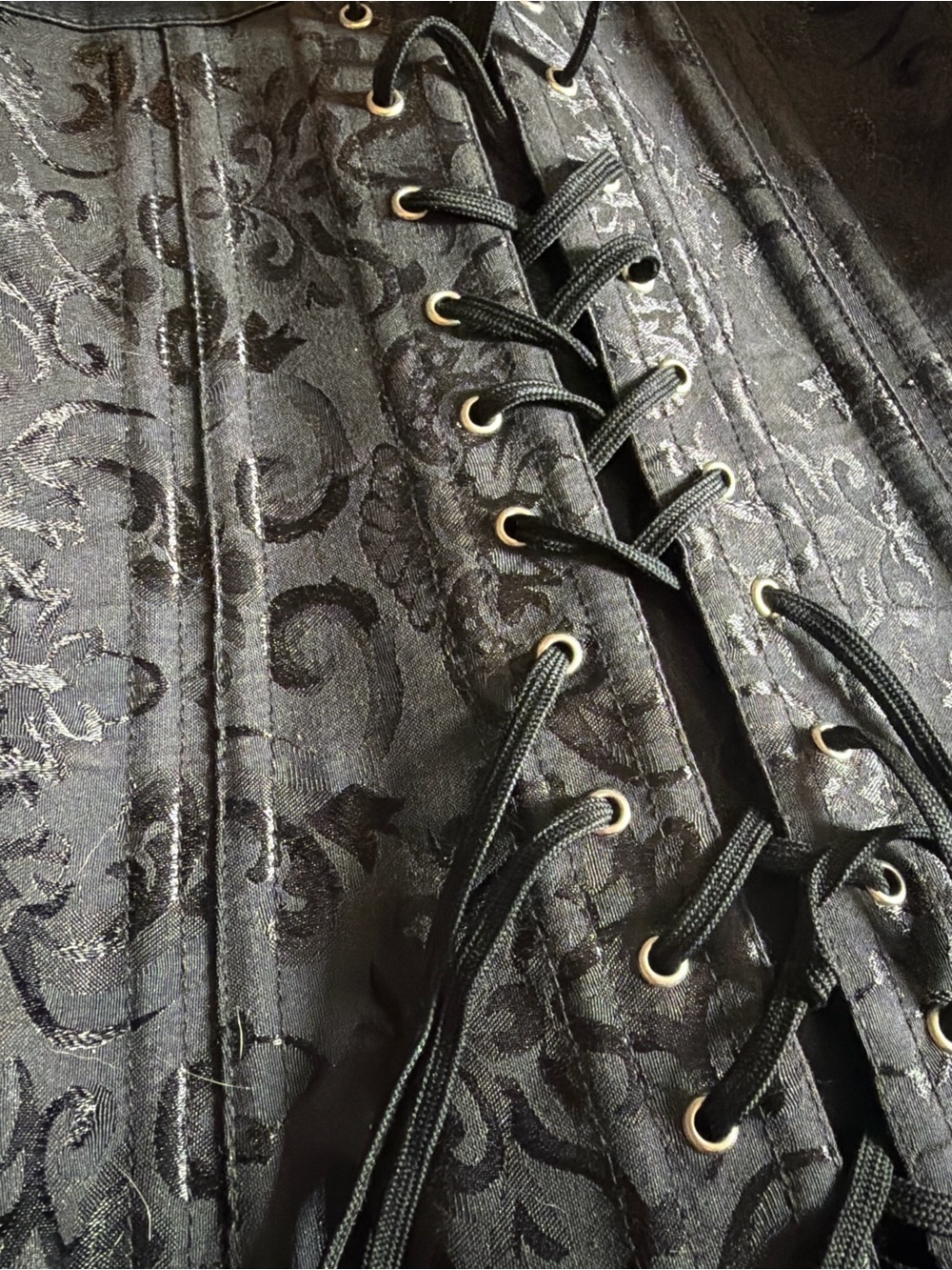 CHARMIAN vintage Gothic Black Brocade Halter Corset with Gold Clasps - Picture 6 of 7